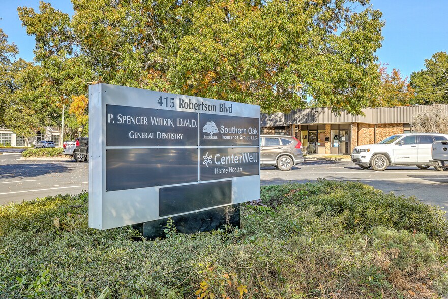 More Photos Of 415 Robertson Blvd, Walterboro Medical For Sale