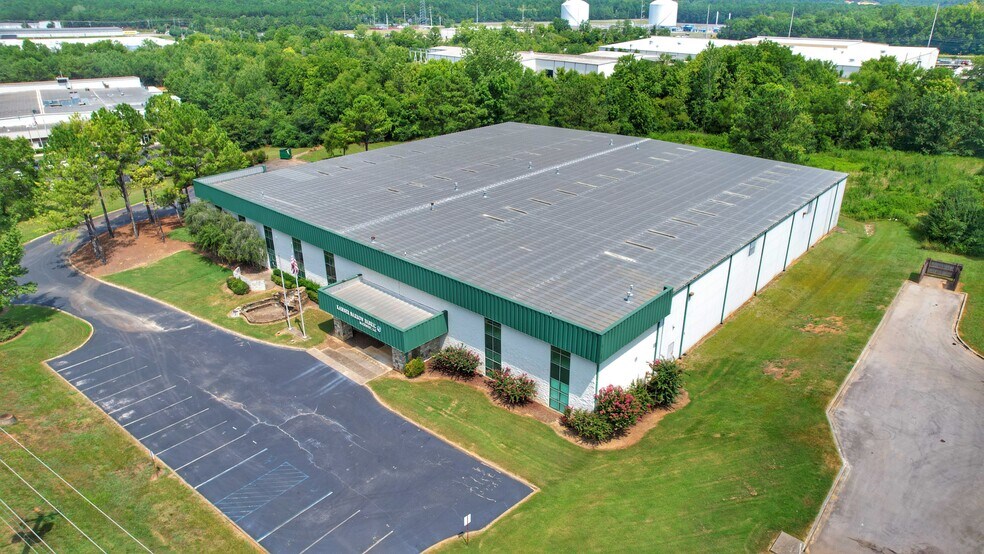 More Photos Of 3978 Valley East Industrial Dr, Birmingham Manufacturing For Lease
