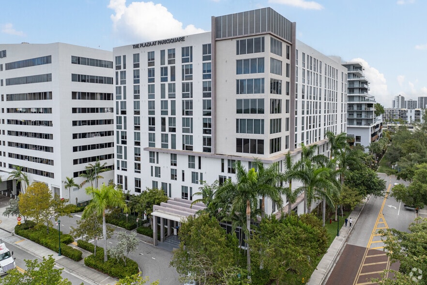 Primary Photo Of 2940 NE 207th St, Aventura Healthcare For Sale