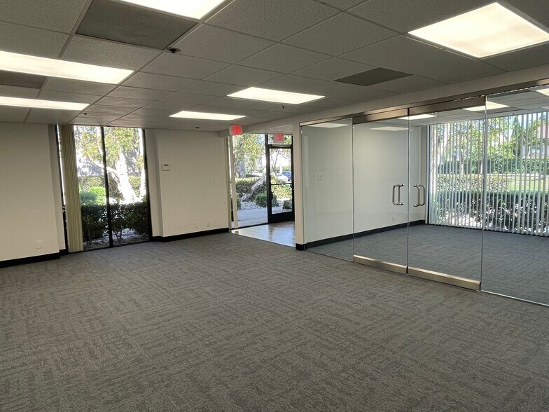More Photos Of 13311-13317 166th St, Cerritos Manufacturing For Lease