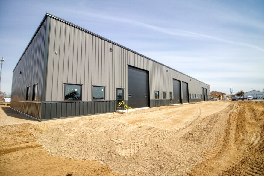 More Photos Of 31540 125 1/2 St, Princeton Industrial For Lease