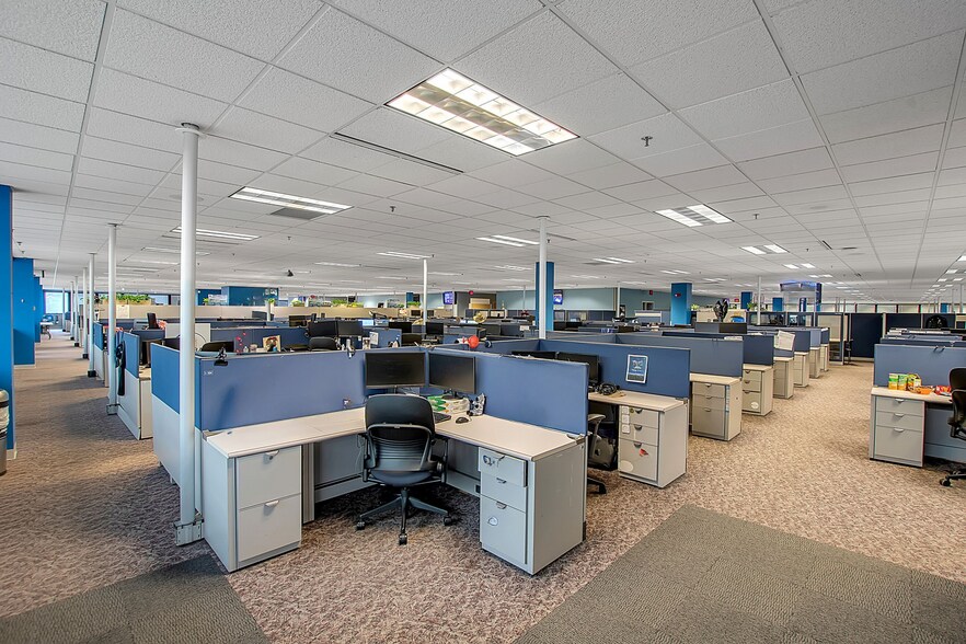 More Photos Of 1759 Wehrle Dr, Amherst Office For Lease