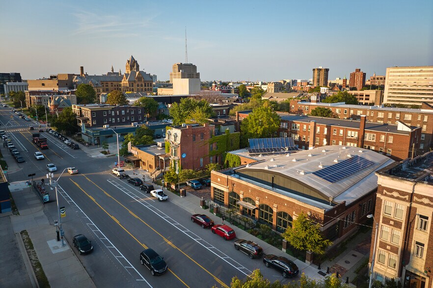 More Photos Of 4444 2nd Ave, Detroit Office For Sale