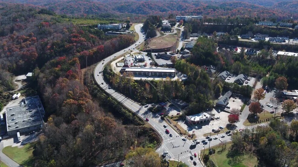 Primary Photo Of 20 Mountain Dr, Dahlonega Hotel For Sale