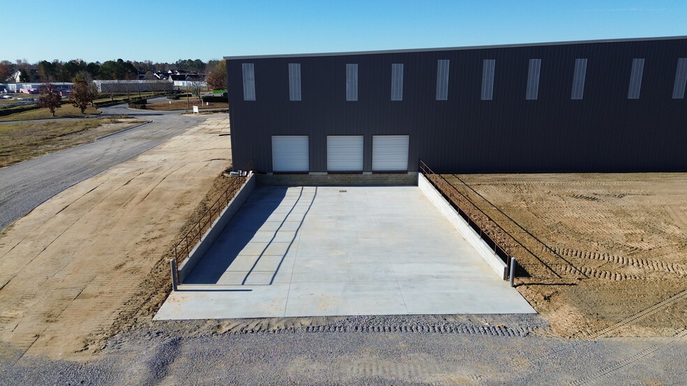 More Photos Of 970 Woodridge Park Rd, Greenville Refrigeration Cold Storage For Lease
