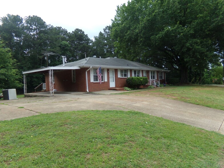 More Photos Of 2041 Austell Rd SE, Marietta Apartments For Sale