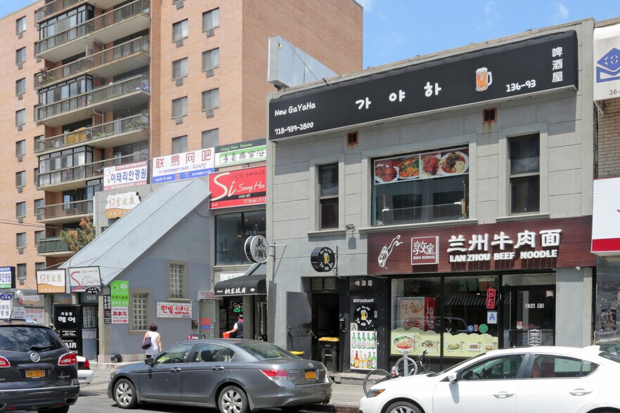 More Photos Of 136-87-136-93 37th Ave, Flushing Storefront For Sale
