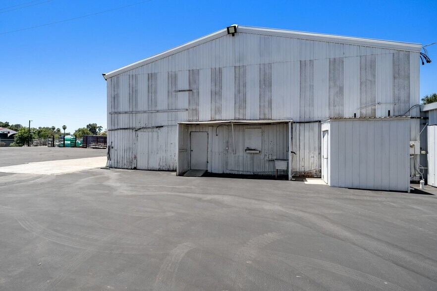 More Photos Of 2320 Ramada Dr, Paso Robles Industrial For Lease