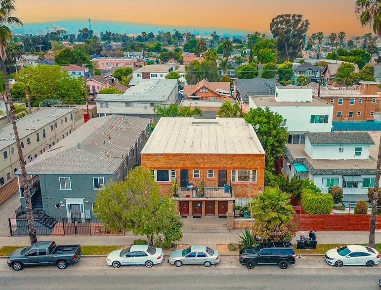 Primary Photo Of 1027-1029 1/2 Pacific Ave, Long Beach Apartments For Sale