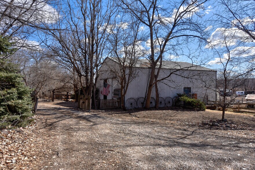 More Photos Of 12501 Old Giles Rd, La Vista Industrial For Sale