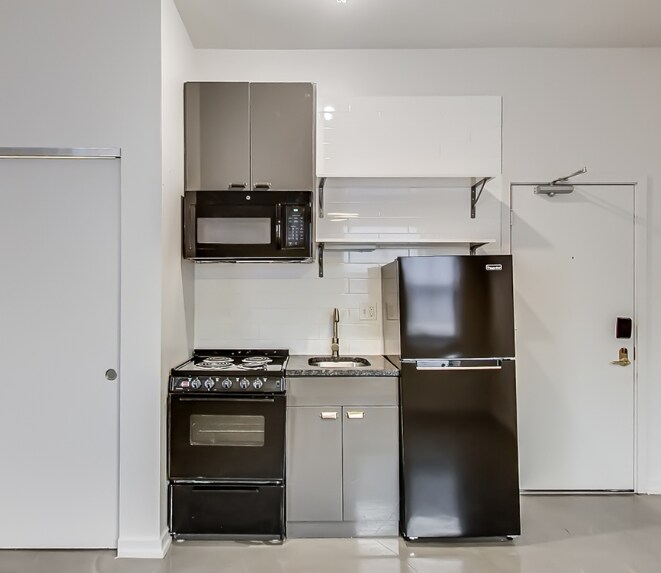 More Photos Of 1136 W Wilson Ave, Chicago Apartments For Sale
