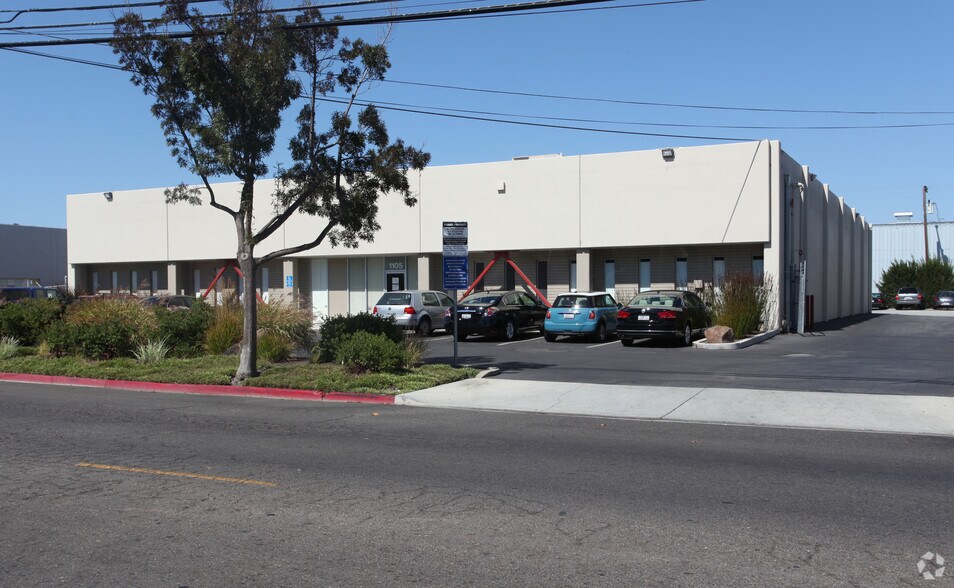 More Photos Of 1320 Willow Rd, Menlo Park Unknown For Lease