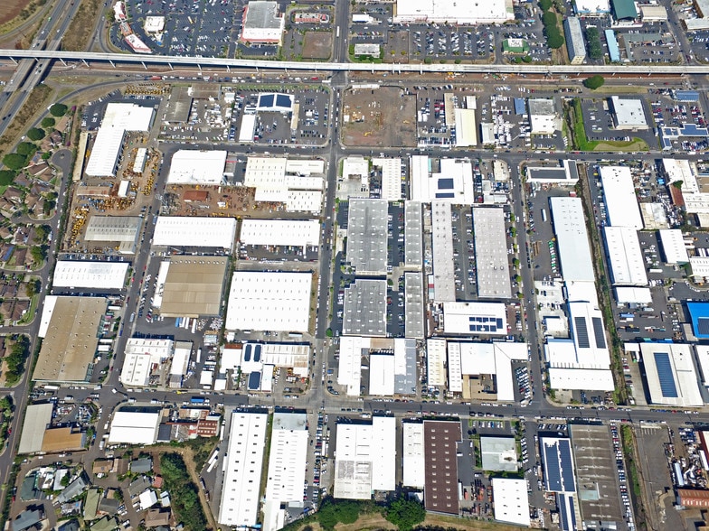 More Photos Of 94-144 Leoole St, Waipahu Warehouse For Lease