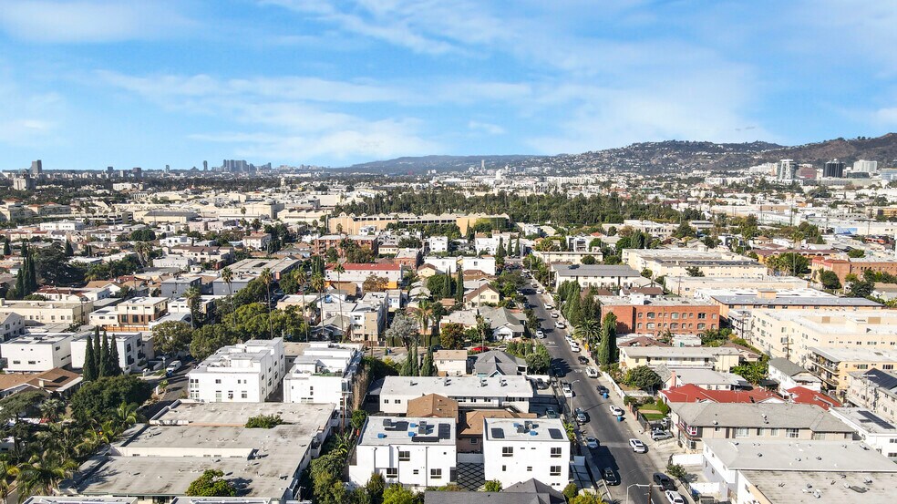 More Photos Of 5436 Romaine St, Los Angeles Apartments For Sale