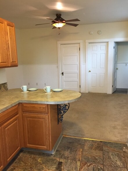 More Photos Of 2047 SW 10th Ave, Portland Apartments For Sale