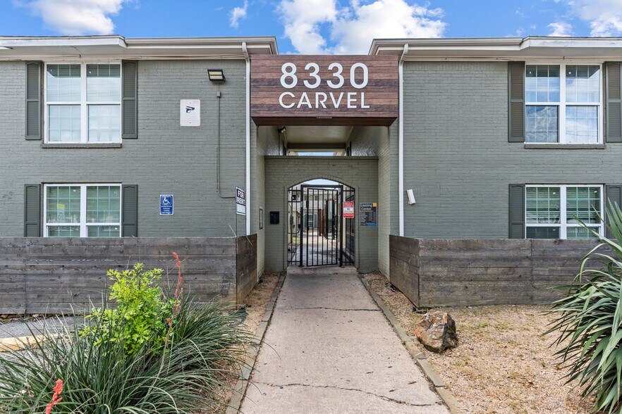 More Photos Of 8330 Carvel Ln, Houston Apartments For Sale