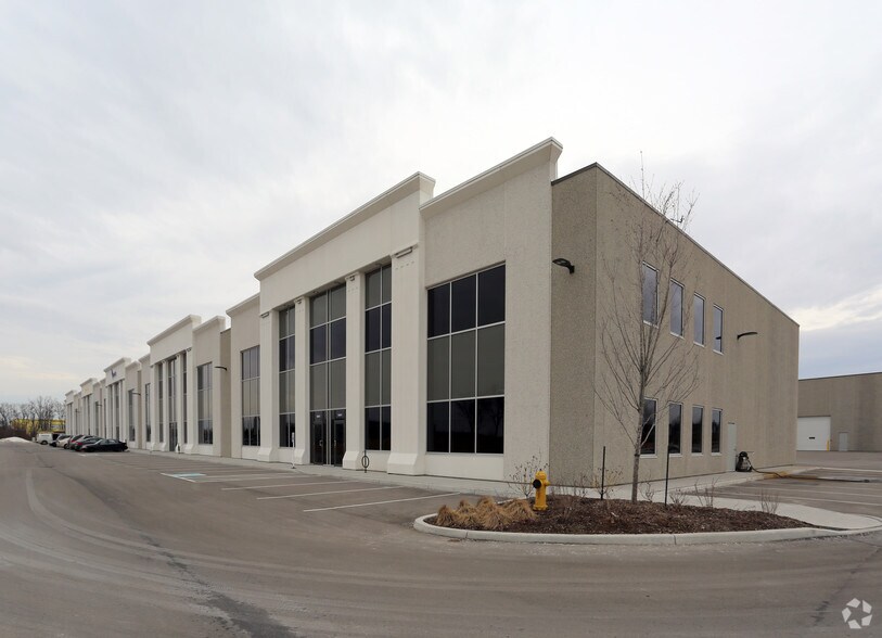 More Photos Of 540 Jamieson Pky, Cambridge Warehouse For Lease