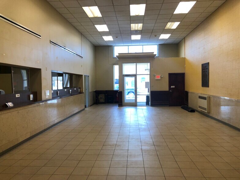 More Photos Of 7 N Kennedy St, Mcadoo Bank For Sale