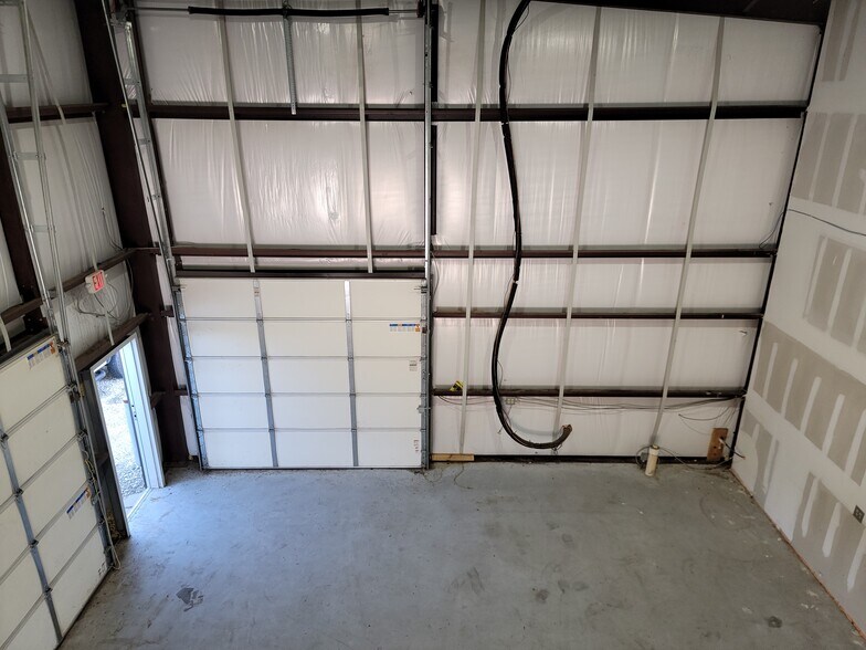 More Photos Of 22304 Gosling Rd, Spring Warehouse For Sale