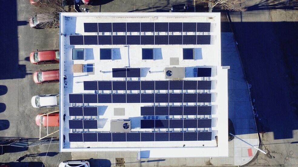 More Photos Of 1061 E Elizabeth Ave, Linden Warehouse For Sale