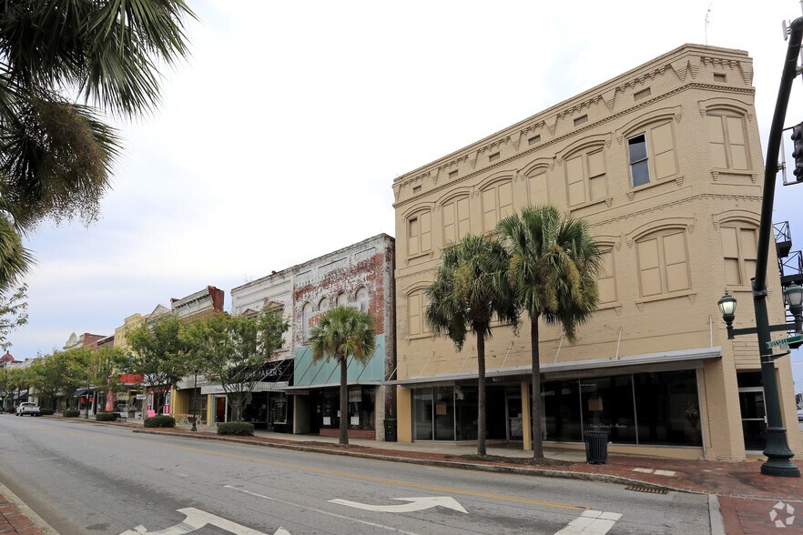 More Photos Of 1108 Russell St, Orangeburg Storefront Retail Residential For Sale