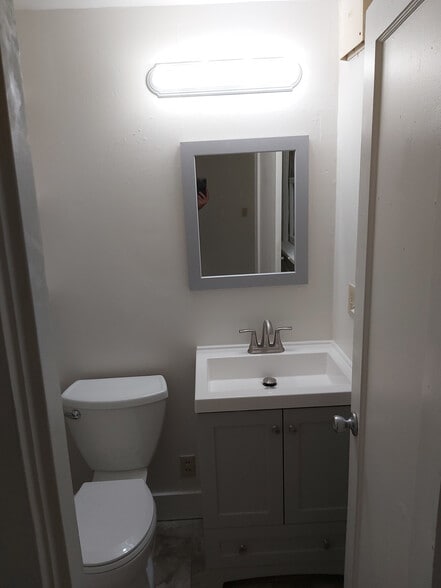 More Photos Of 350 SE Lilly Ave, Corvallis Apartments For Sale