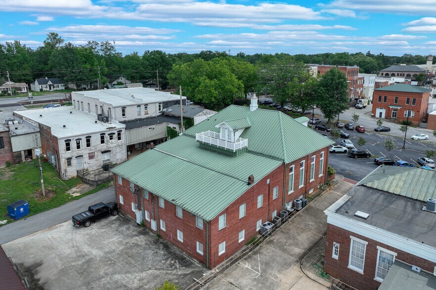 More Photos Of 55 Scott St, Buford Office For Lease