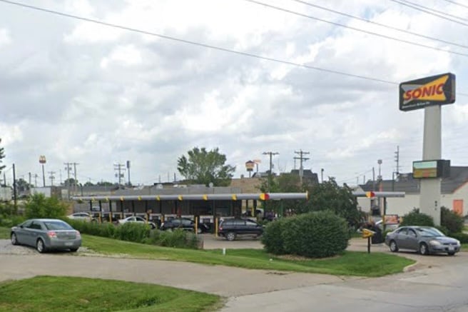 Primary Photo Of 891 E Cherry St, Troy Fast Food For Lease