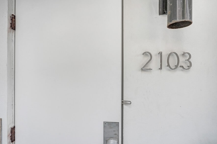 More Photos Of 3020-3024 Seville St, Fort Lauderdale Hotel For Sale