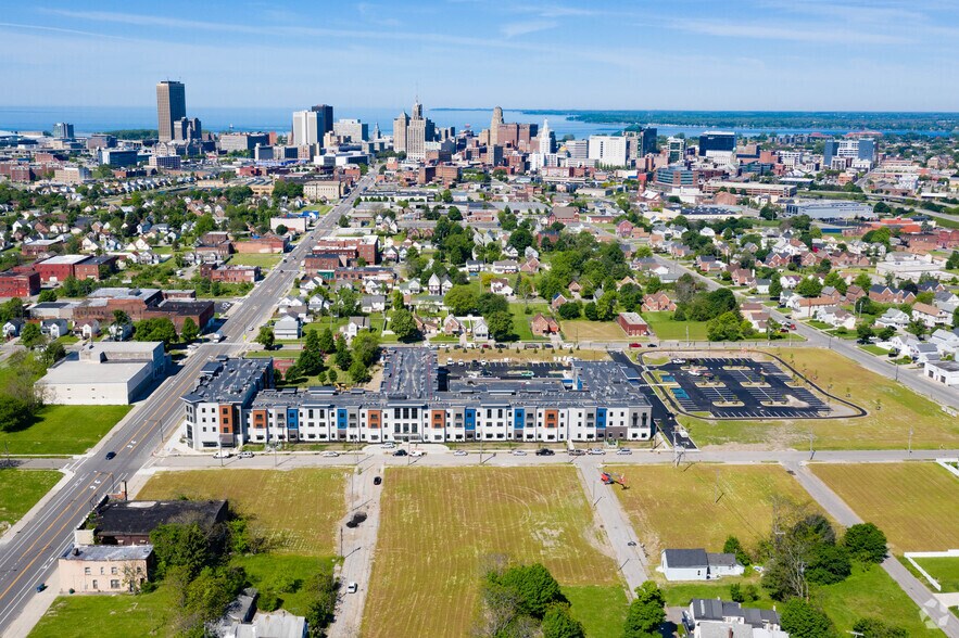 More Photos Of 490 Broadway St, Buffalo Apartments For Lease