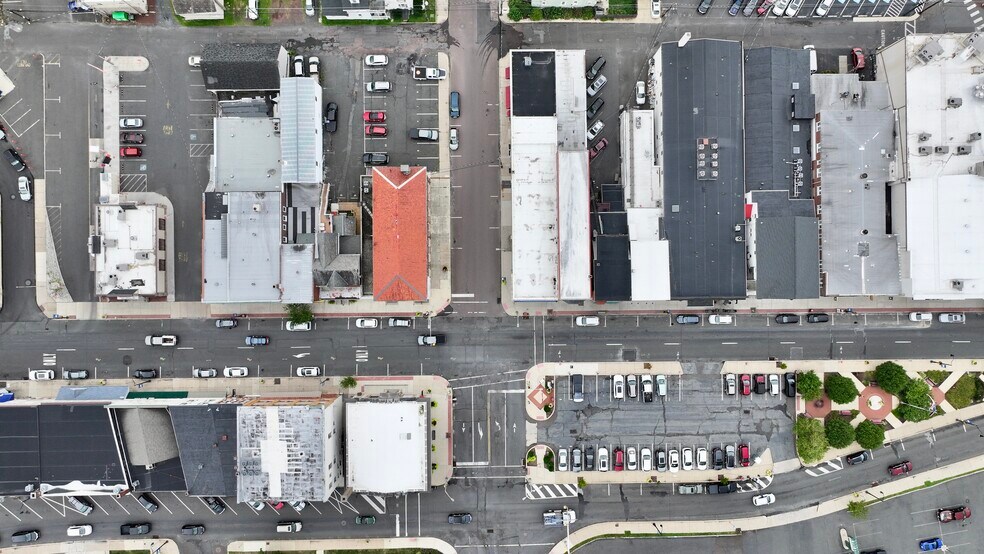 More Photos Of 242-248 W Broad St, Quakertown Office For Sale