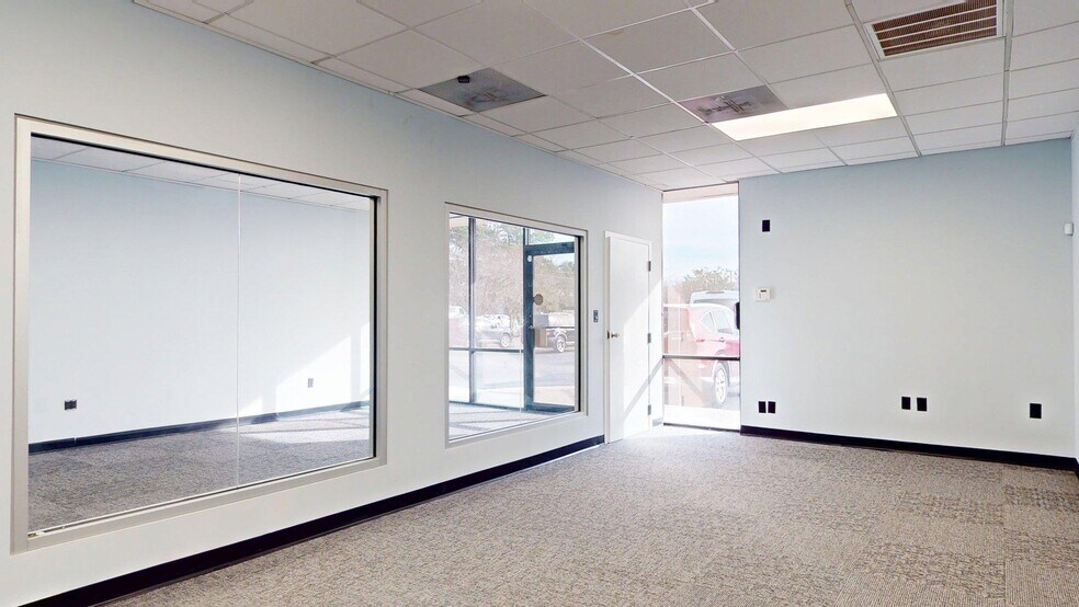 More Photos Of 3900 Leeds Ave, North Charleston Medical For Lease