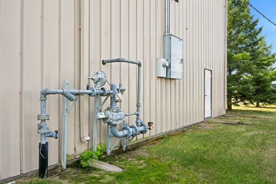 More Photos Of 16658 11th St NE, Little Falls Warehouse For Sale