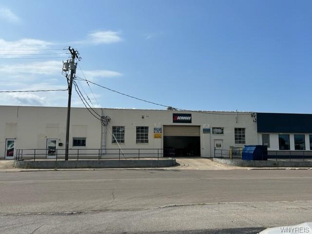 More Photos Of 1212 Abbott Rd, Buffalo Auto Dealership For Lease