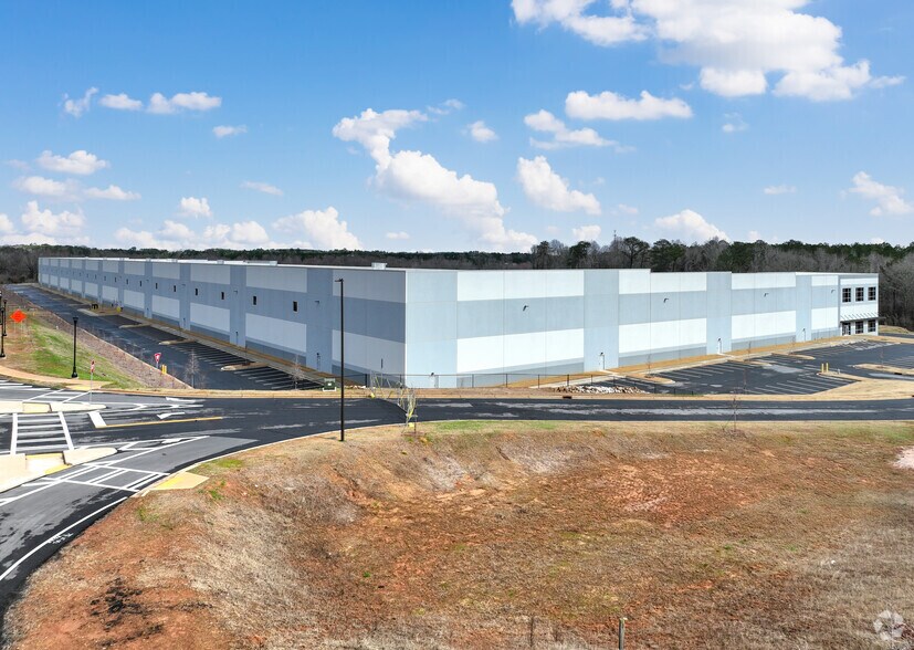 More Photos Of 2475 Hwy 155, Locust Grove Distribution For Lease