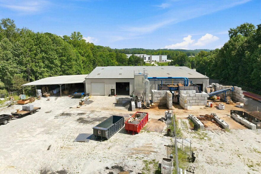 More Photos Of 3156 Buford Hwy, Rest Haven Warehouse For Sale