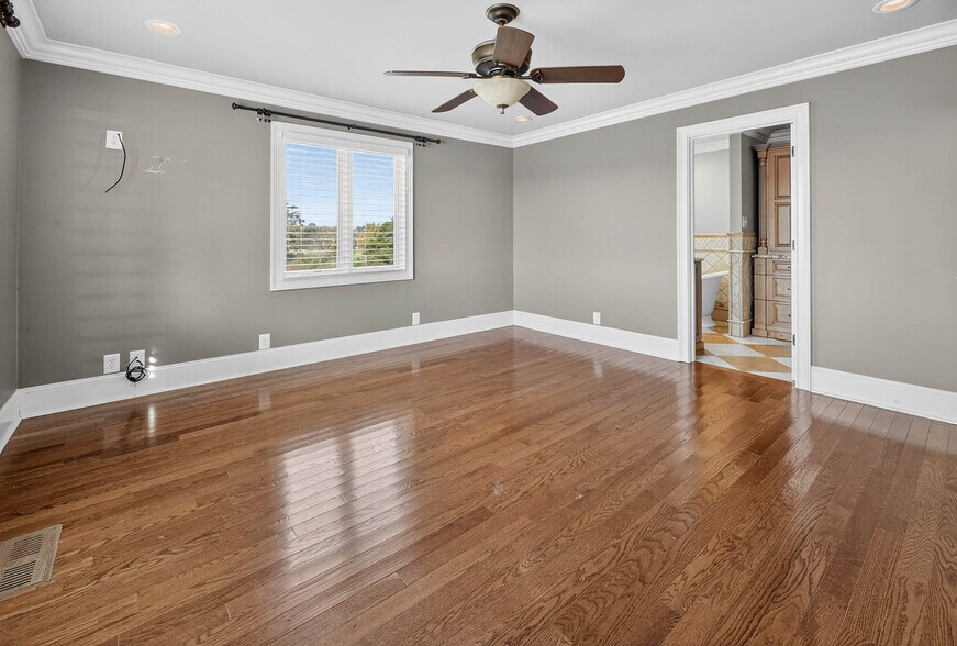 More Photos Of 221 John Ray Ln, Eastaboga Industrial For Sale