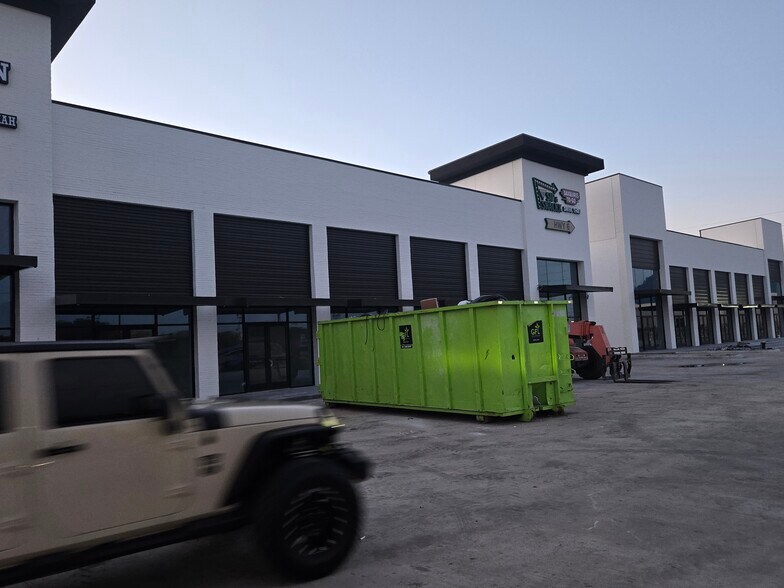 More Photos Of 3210 S Texas 6, Houston General Retail For Sale