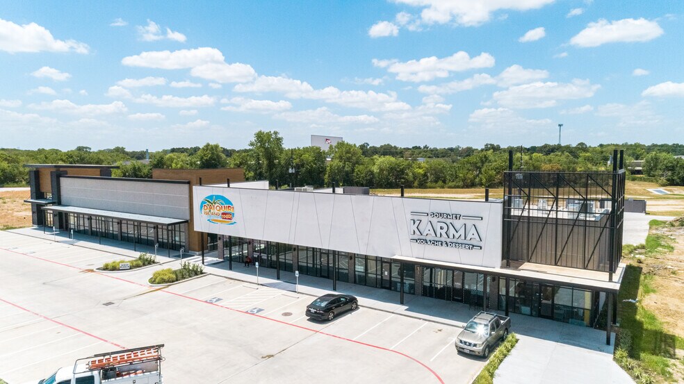 More Photos Of 12647 Tomball Pky, Houston General Retail For Lease