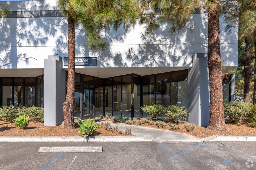 More Photos Of 302 Enterprise St, Escondido Unknown For Lease