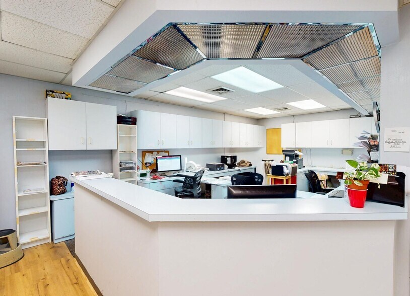 More Photos Of 877 Stewart Ave, Garden City Medical For Sale