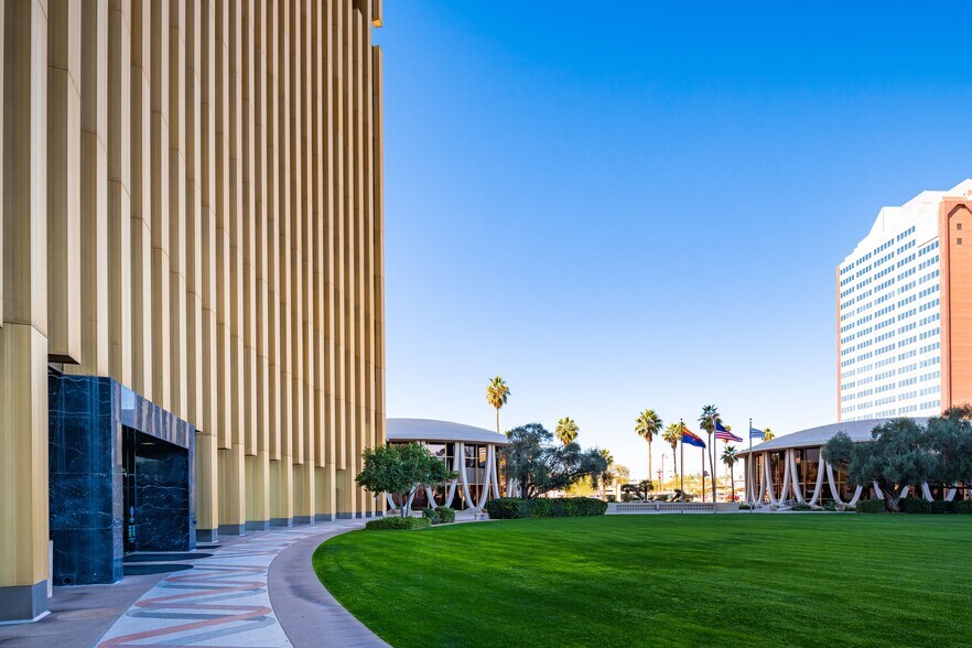 More Photos Of 3443 N Central Ave, Phoenix Office For Lease