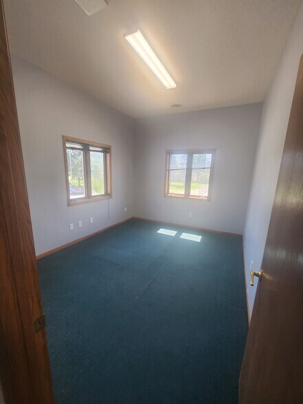 More Photos Of 301 N Main St, Pine Island Office For Sale