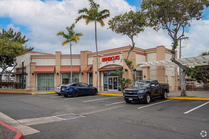 More Photos Of Kapahulu Ave, Honolulu Unknown For Lease