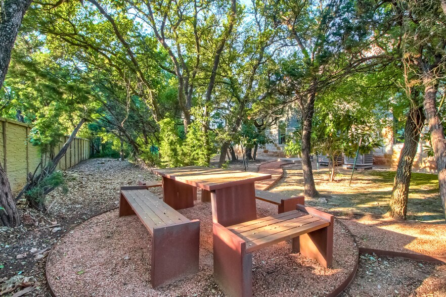 More Photos Of 301 Denali Pass, Cedar Park Office For Lease