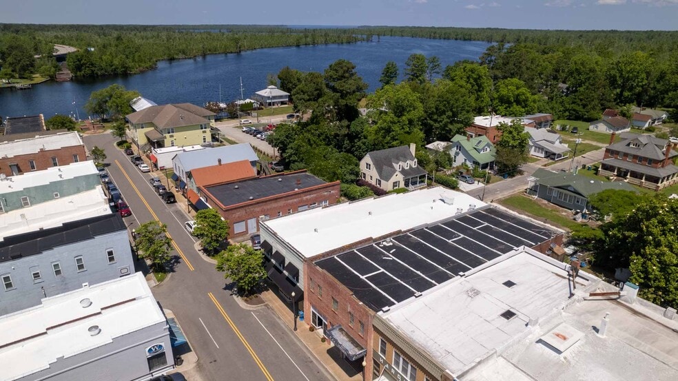 More Photos Of 302 Main St, Columbia Industrial For Sale