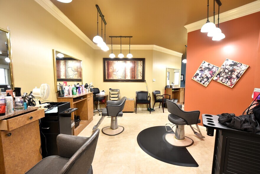 More Photos Of 11522 Davis St, Grand Blanc Office Residential For Sale