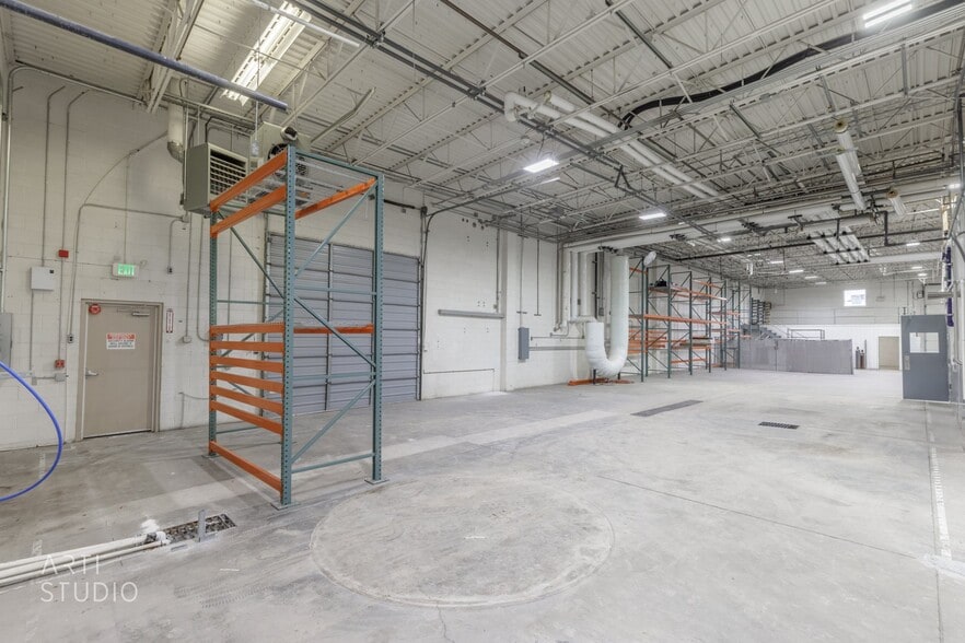 More Photos Of 3711 S 1700 E, Saint George Warehouse For Lease