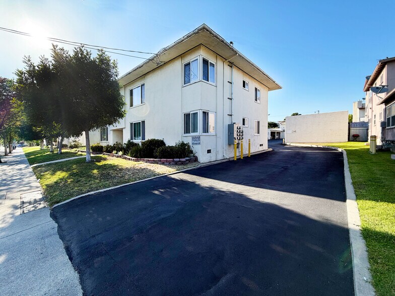 More Photos Of 719-729 E Chevy Chase Dr, Glendale Apartments For Sale