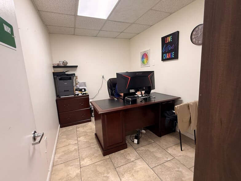 More Photos Of 801 Monterey St, Coral Gables Medical For Lease